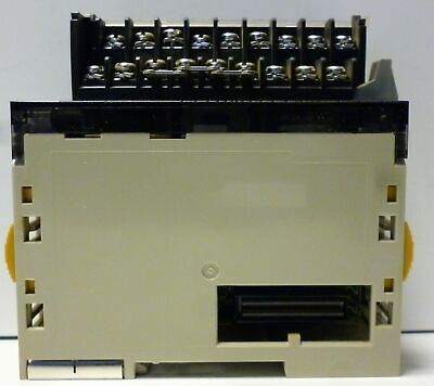 Omron CJ1W-OC201 Output Module