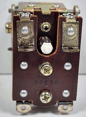 Omron MM2 AC100V Power Relay