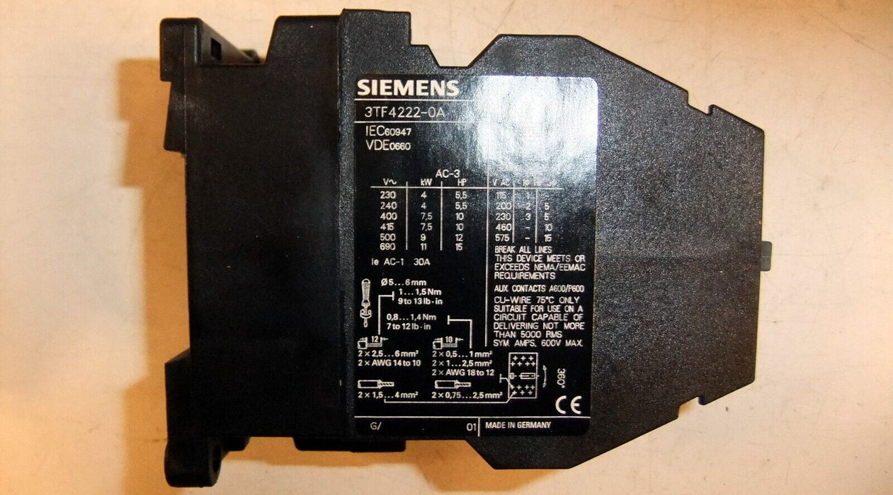 Siemens Contactor 3P 220/240V 3TF42 22-OAP6
