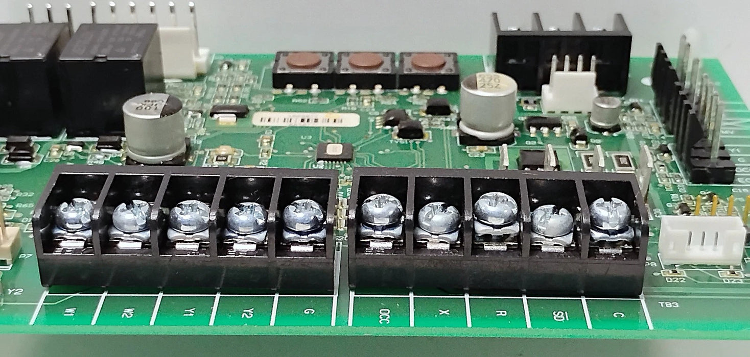 Johnson Controls Source 1 S1-031-02993-000 1663677 HVAC Control Board