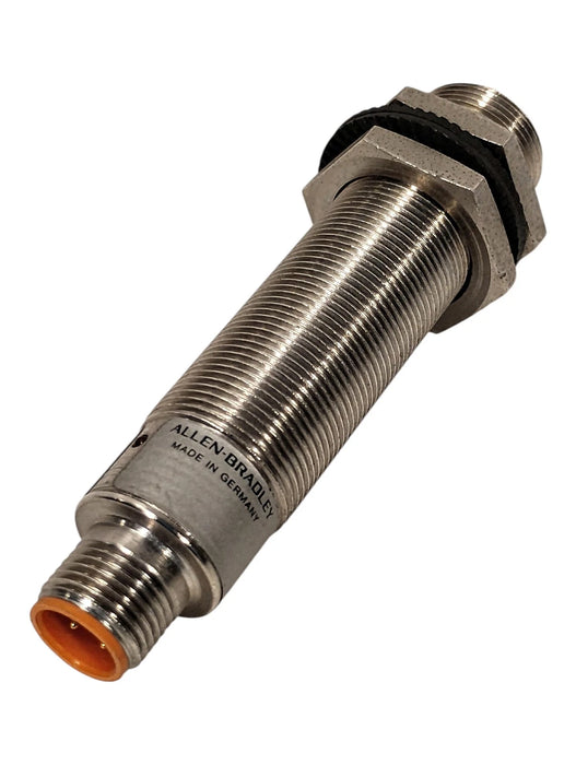 Allen-Bradley 871C-DE8N18D4 10-30 V DC Inductive Proximity Sensor