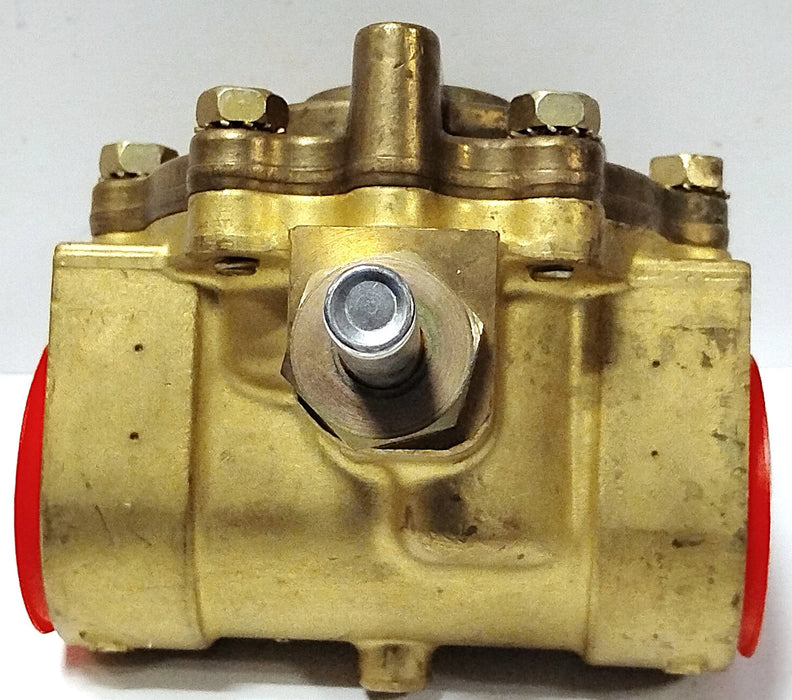 ASCO 8210 Series 2 Way Solenoid Valve Body w/ 1-1/2 in Ports No Coil
