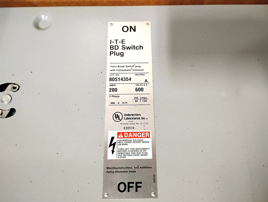 Siemens BOS14354 200 A 600 V AC 3 P ITE BD Busway System Plug