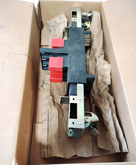 GE AMC4SE 600 V 300 A Spectra Series Circuit Breaker Module