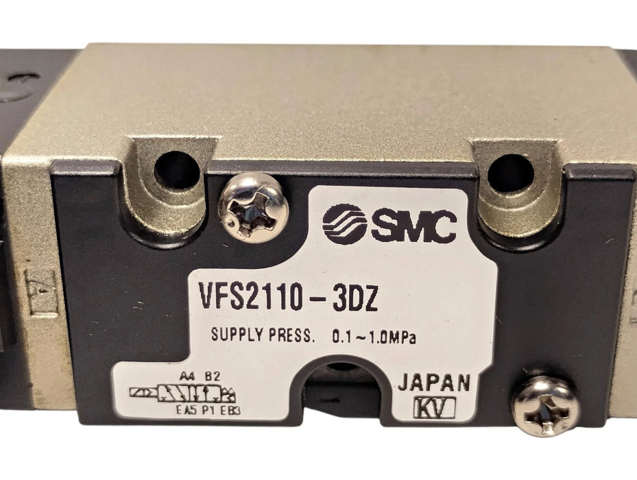 SMC VFS2110-3DZ 0.1-1.0 MPa Pneumatic Solenoid Valve w/ 110/120 V AC Coil