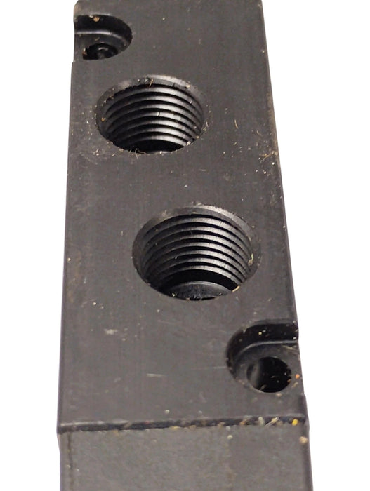 Parker B340000XXC 150 psi Pneumatic Manifold