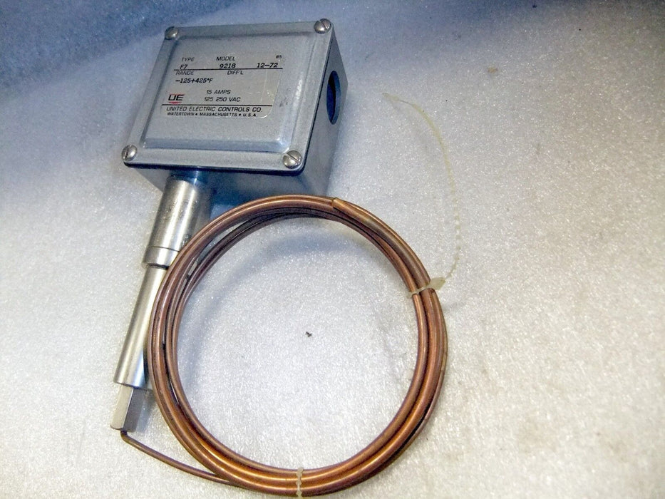 United Electric Temperature Control Type F7 Model 9218 -125 + 425 F