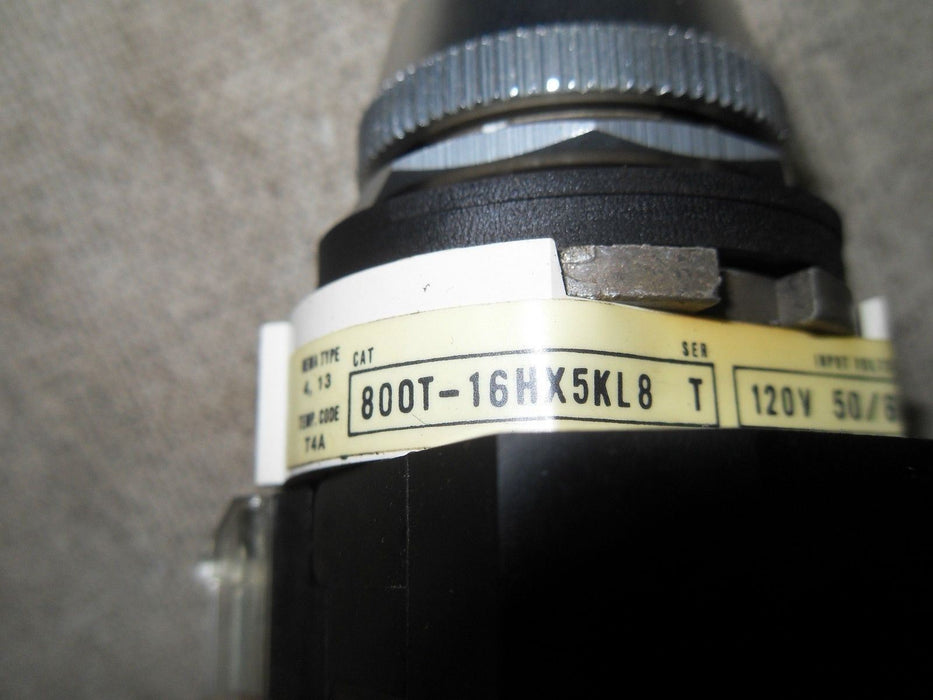 1 Allen-Bradley 800T-16HR5Kl8AX Red Illuminated Selector Switch