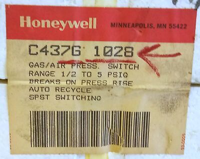 Honeywell C437G-1028 0.5-5 psig Gas Pressure Switch