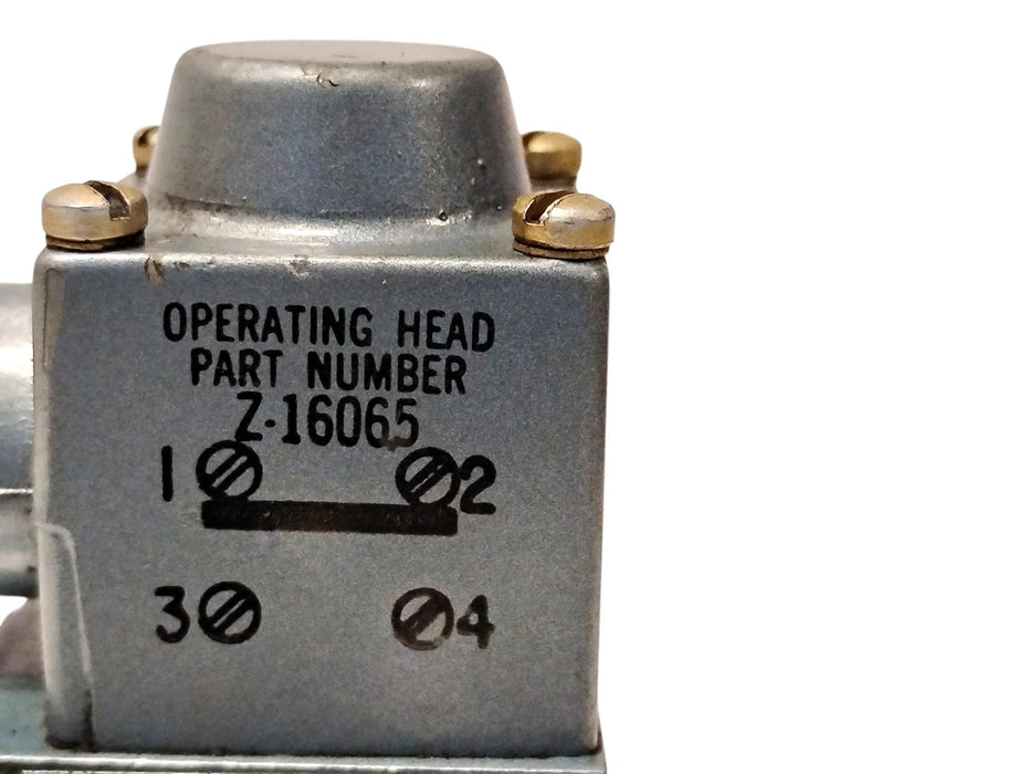 Allen-Bradley 802T-A Ser D 600 V AC 10 A Oiltight Rotary Gear Limit Switch