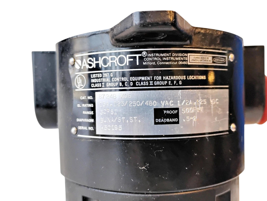 Ashcroft B724B X06 B7 Series Pressure Switch w/ Type 300 Diaphragm Seal
