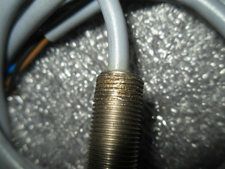 Honeywell MICRO SWITCH 922AA2XM-A9N-L Proximity Switch