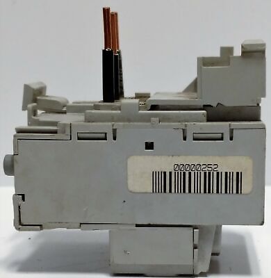 Allen-Bradley 193-EA2DB Solid State Overload Relay.