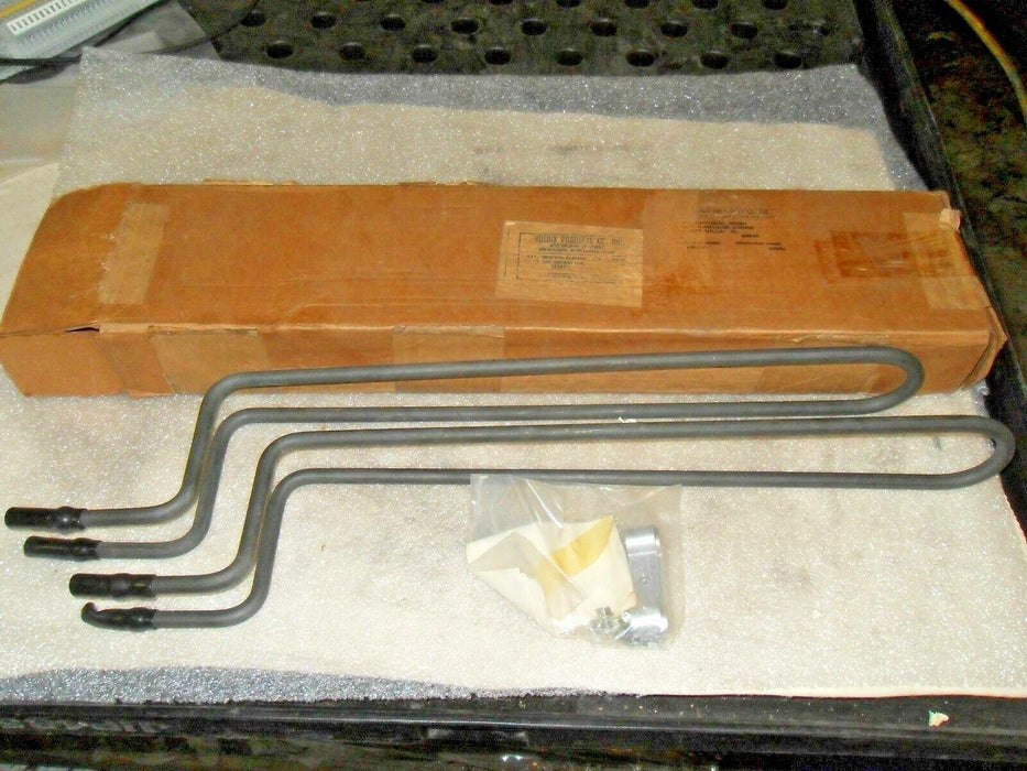 2 Chromalox 393-074989-008 240V 1200W 203A Heater Elements