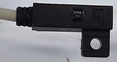 SMC D-F7P Proximity Sensor with Hardware (BQ-1