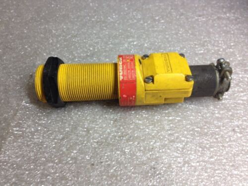 Turck BC10-P30SR-FDZ3X PROXIMITY SWITCH