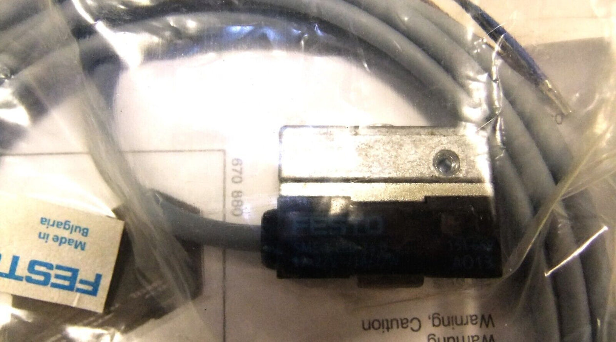 Festo 151669 SME-1-LED-24-B Proximity Sensor