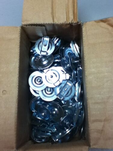 LOT OF 104 GARDNER BENCER 710 KNOCKOUT SEALS