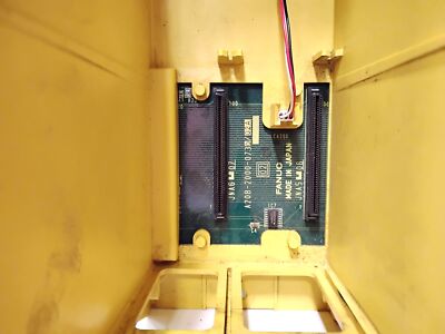 Fanuc A02B-0162-B518 15-MB 8-Slot PLC Rack