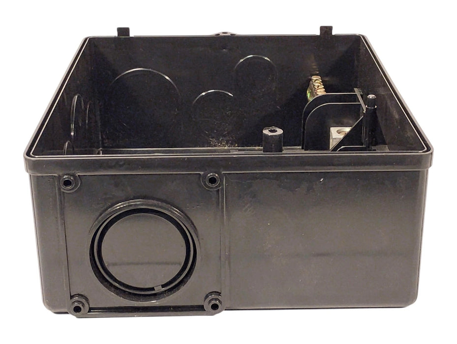 GE TPL412C 120/240 V AC 125 A Load Center w/ 4-1 in THQL Spaces