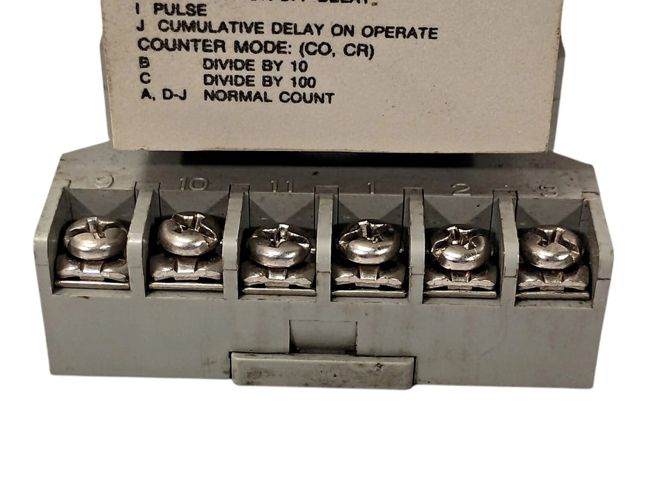 Potter Brumfield CNT-35-96 24-240 V AC 0.1 sec-9990 hrs Digital PLC Counter