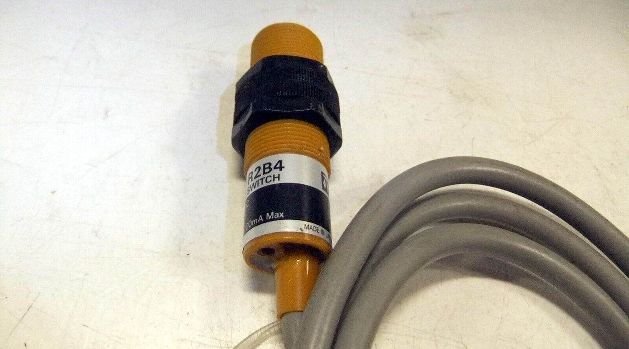 Omron Photoelectric Switch E3F-R2B4