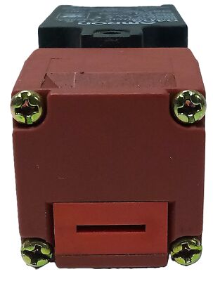 Omron D4DS-3AFS 400 V AC 2 A Safety Door Interlock Switch