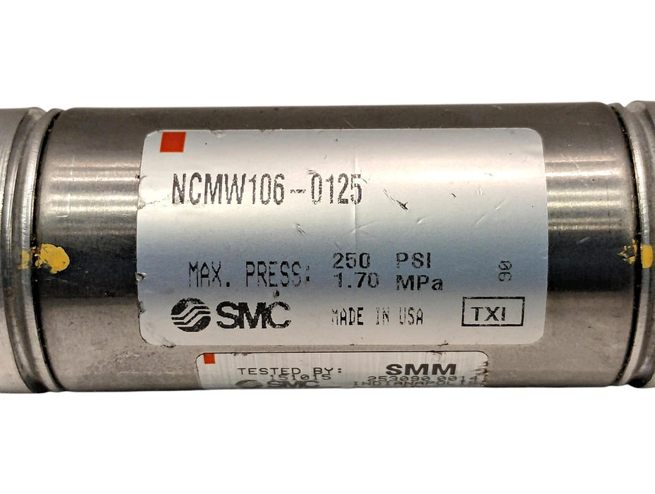 SMC NCMW106-0125 250 psi Double-Acting Double-Rod Pneumatic Cylinder