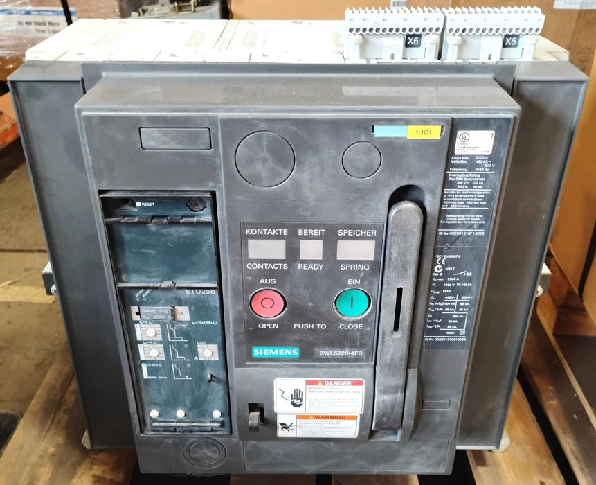 Siemens 3WL5220-4CB33-1AJ2 2000 A Size 2 SENTRON 3WL Air Circuit Breaker