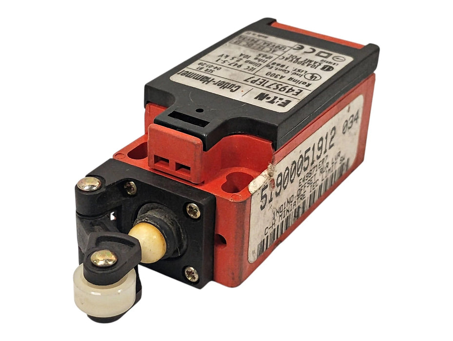 Cutler-Hammer E49S71EP7 Ser B1 10 A Roller Plunger Limit Switch