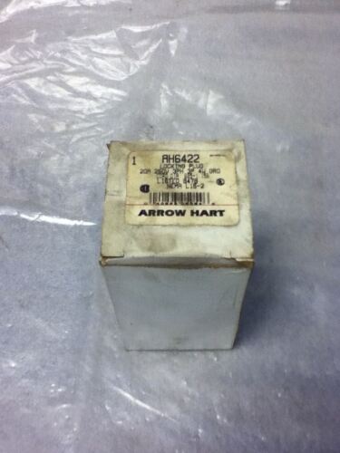 Arrow Hart AH6422 Plug
