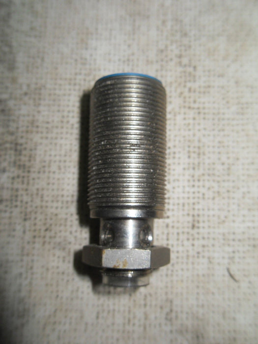 Festo SIEN-M18B-PS-S-L Proximity Switch