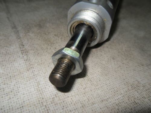 1 SMC US812 PNEUMATIC CYLINDER 145 PSI MAX PRESSURE