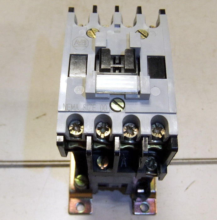 Allen-Bradley Contactor 500-TOD94 SZ 00 4P Open