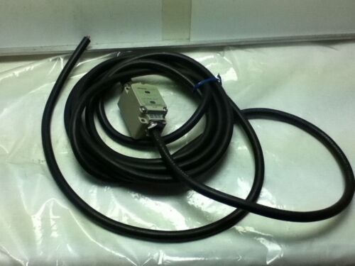 Yamatake 2LS-J6SEC-N35P Switch