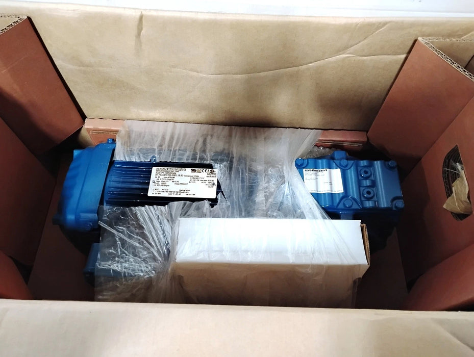 SEW Eurodrive SA47/T DRN80M4 230/460 V 1 HP 1751/46 RPM Gear Motor