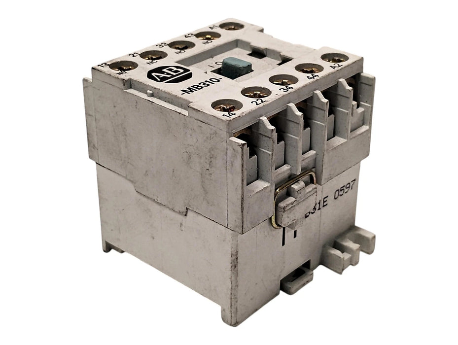 Allen-Bradley 700-MB310A4 Series A 300 V 10 A Control Relay w/ 440/480 V AC Coil