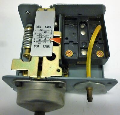 Johnson Controls A40EA-4 Temperature Actuated Pneumatic Switch