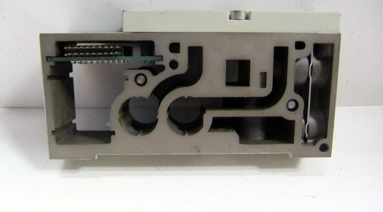 Numatics 206-1273 Manifold Block with Single Z Board