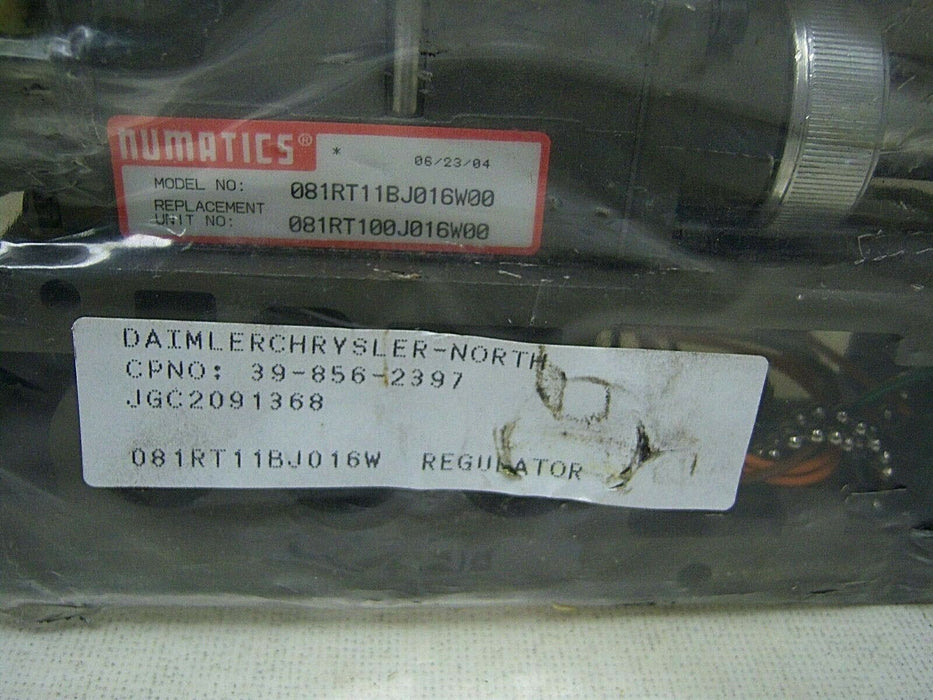 Numatics Regulator 081RT11BJ016W00 w/ Gauges