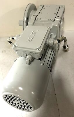 Lenze GKS05-3MVAK-071C42 EN60034 480 V 2.4 A 2515 RPM 3 PH Gear Motor