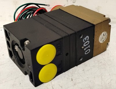 Fairchild Z19768-A403 P8651A327 Pressure Transducer