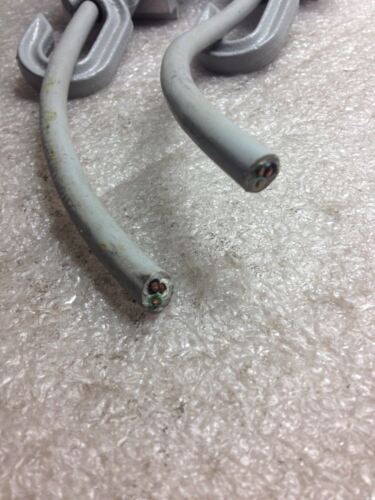 2 WIREMOLD TCH277C COMPONENTS
