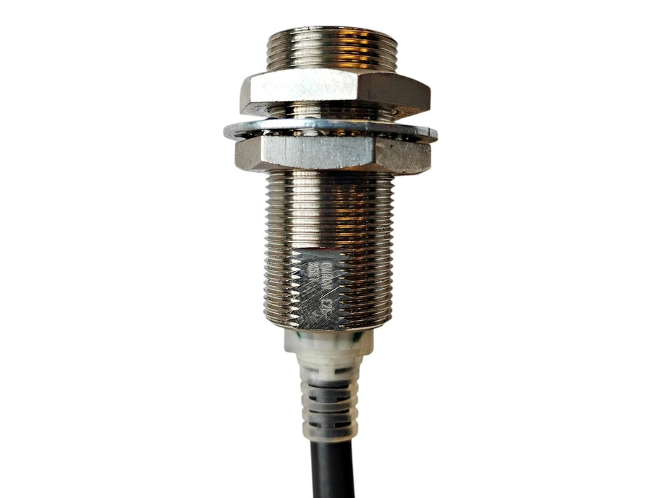 Omron E2E-X5E1 12-24 V DC Inductive Proximity Sensor