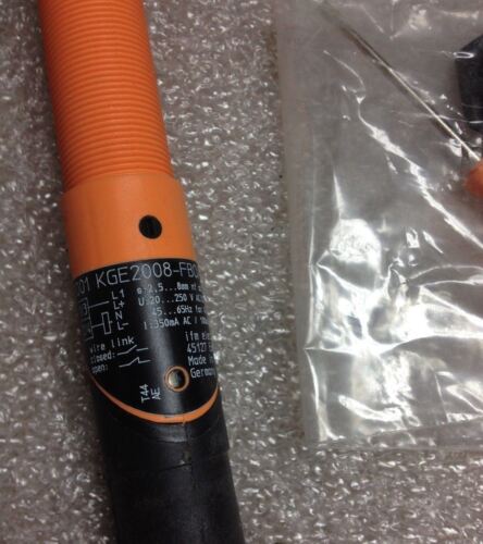 IFM Efector KG001 CAPACITIVE PROXIMITY SWITCH