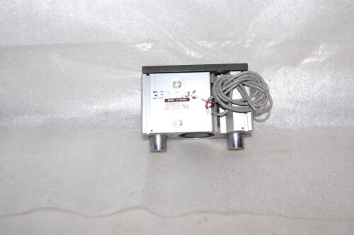 SMC CYLINDER MGQM40-25-Z73
