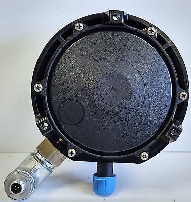 Ashcroft 45-2279-04L-100 Sealed Pressure Transmitter with 316 SS Tube and Socket
