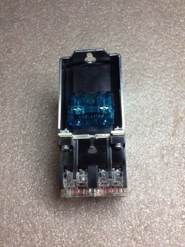 Allen-Bradley 700DC-P220Z1 CONTROL RELAY