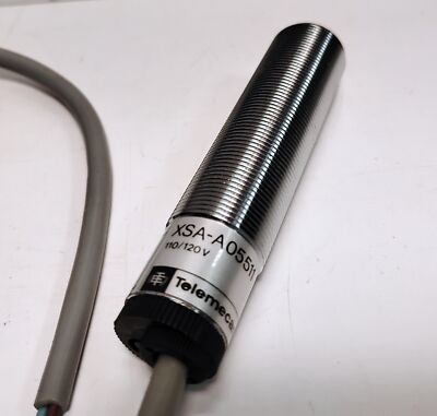Telemecanique XSA-A05511 110/120 V AC Proximity Sensor