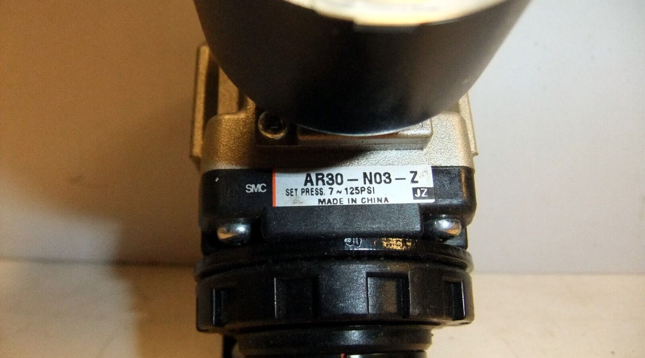 SMC Regulator AR30-NO3-Z 3/8" with Gauge